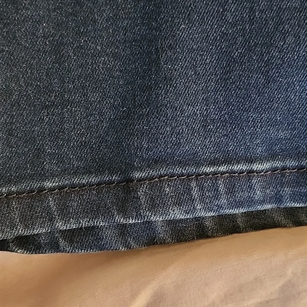 Women's jeans - Picture 2 of 4